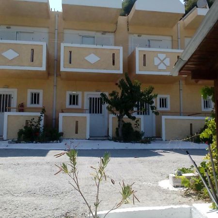 Denise Apartments Kefalos  Luaran gambar